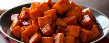 السعرات الحرارية في البطاطا الحلوة المشوية وقيمتها الغذائية