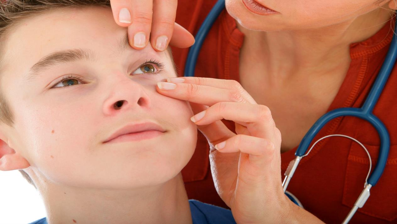 كيف أعرف فقر الدم من العين وما هي أعراضه وأشهر أنواعه