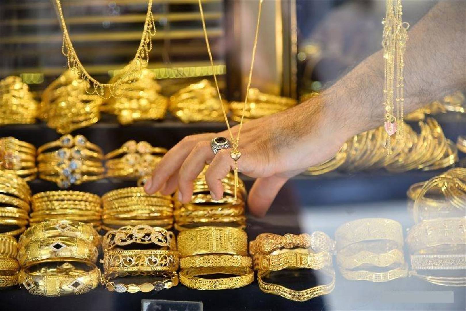 سعر الذهب في تركيا اليوم الأحد 26 مارس 2023.. عيار 18 بـ 909 ليرة