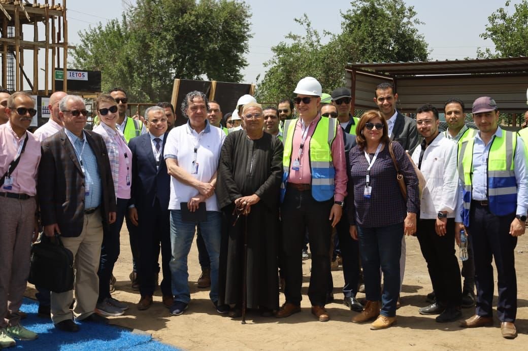 بعثة البنكين الدولي والأسيوي تتفقد جانبا من مشروعات الإسكان بقرى محافظة الغربية