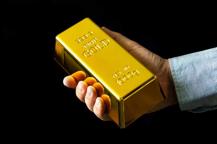 أسعار الذهب في التعاملات الصباحية اليوم الجمعة 2 يونيو 2023