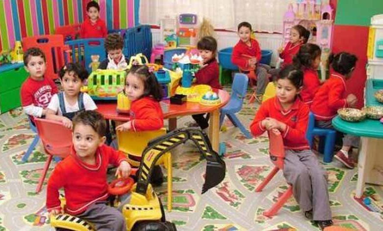 التعليم تحدد مصروفات المدارس الرسمية للغات 2023 ـ 2024