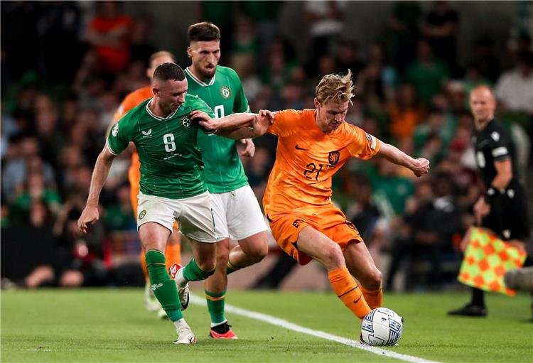موعد مباراة هولندا وإيرلندا في تصفيات يورو 2024 والقنوات الناقلة والمعلق