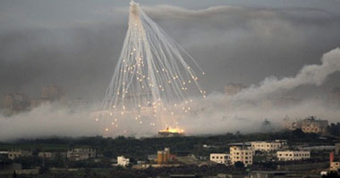 طائرات الاحتلال الإسرائيلي تطلق قنابل فسفورية فى محيط مستشفى القدس بغزة